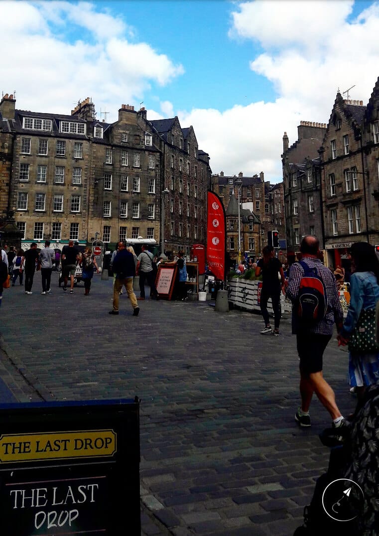 Γαστρονομικές απολαύσεις και νυχτερινή ζωή στο Εδιμβούργο : grassmarket - φωτογραφία