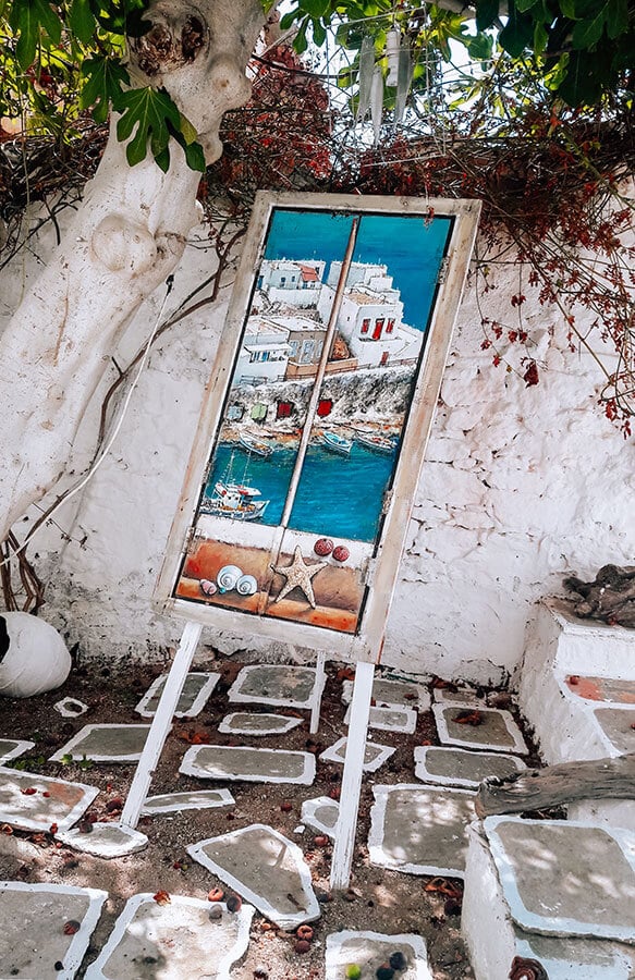 Πίνακας ζωγραφικής στο Χωριό - φωτογραφία