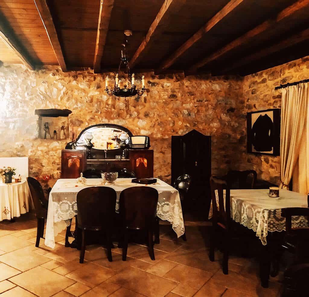 Σαλόνι - φωτογραφία