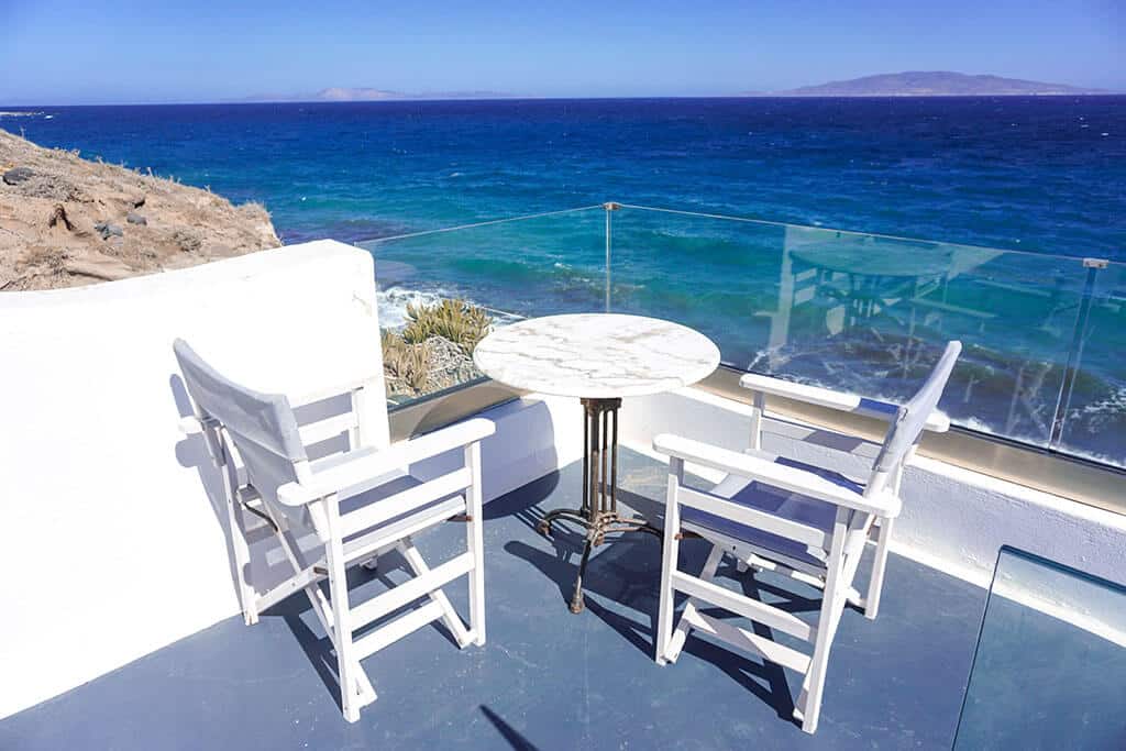 Vrachia-Studios χώρος πισίνας - φωτογραφία