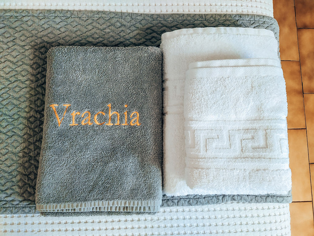 Vrachia studios room - φωτογραφία