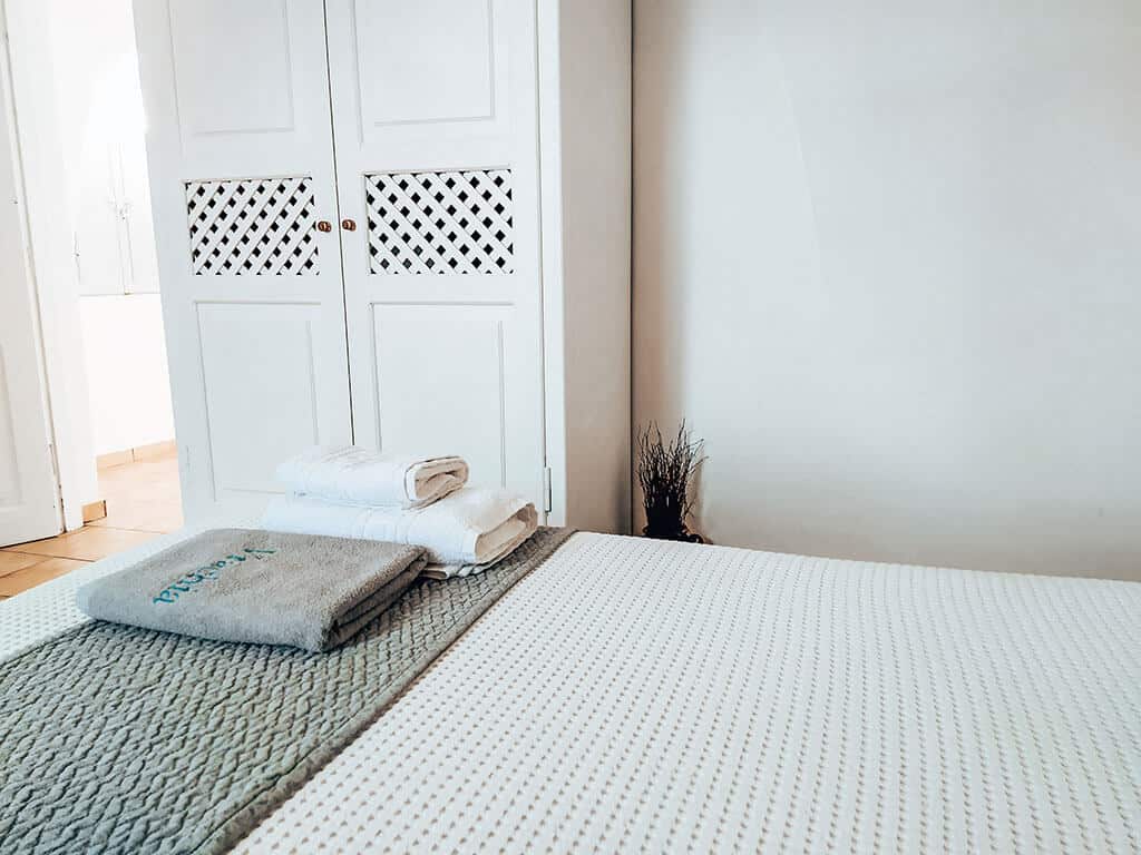 Vrachia studios room - φωτογραφία